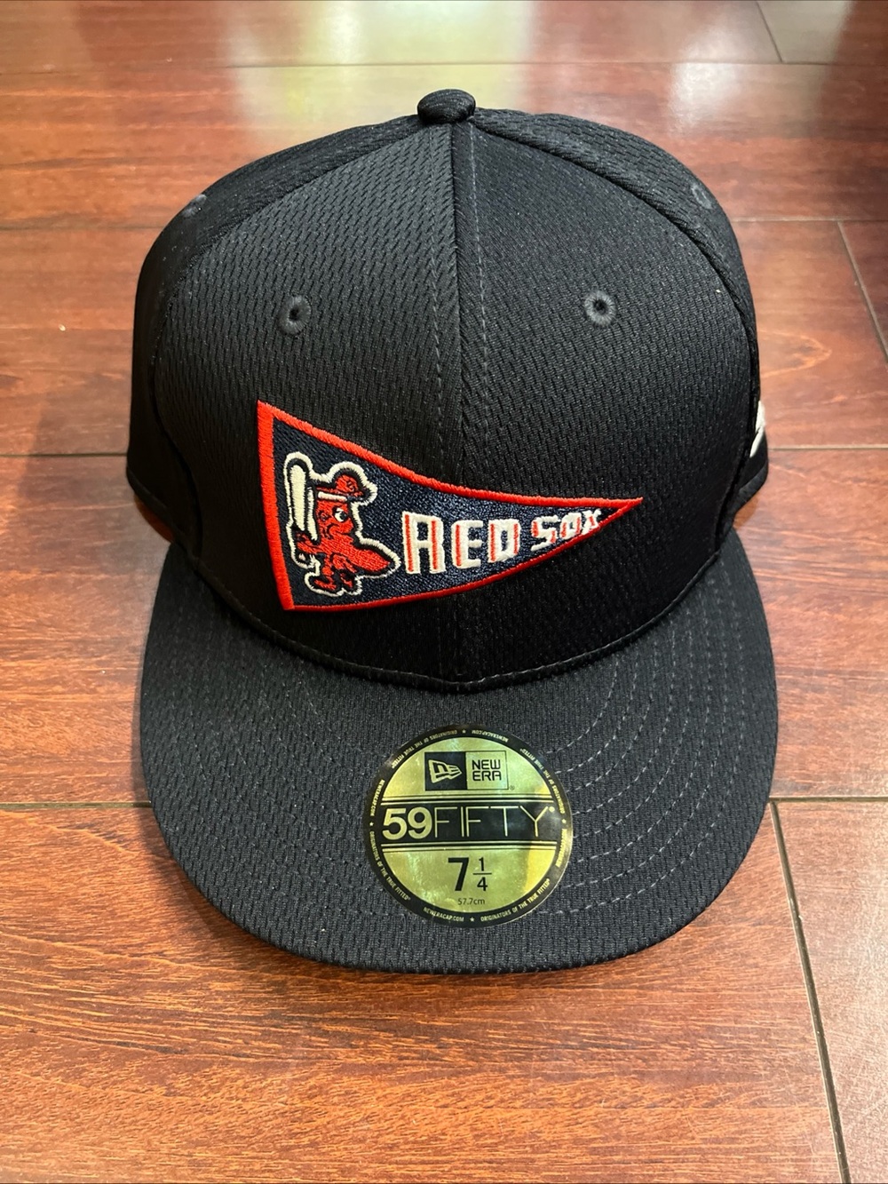 7 1/4 Boston Red Sox 2025 Clubhouse Alternate New Era 59Fifty Fitted Hat Cap New